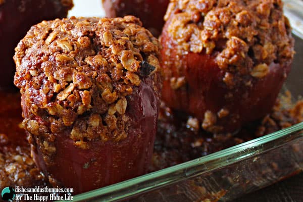 Apple Crumble Stuffed Baked Apples