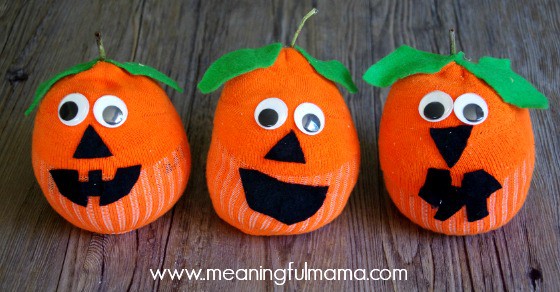 pumpkin craft for kids 1