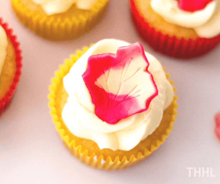 Maple Leaf Autumn Cupcakes