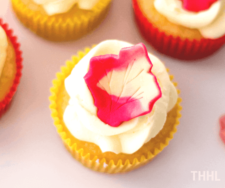 Maple Leaf Autumn Cupcakes