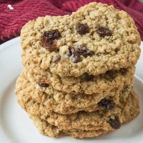 The Best Classic Oatmeal Raisin Cookies Recipe