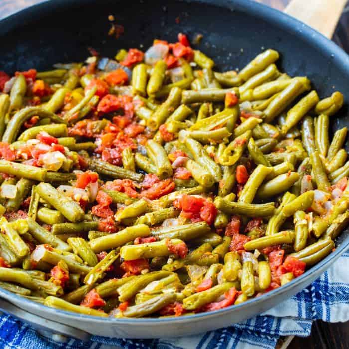 canned green beans cooked with rotel