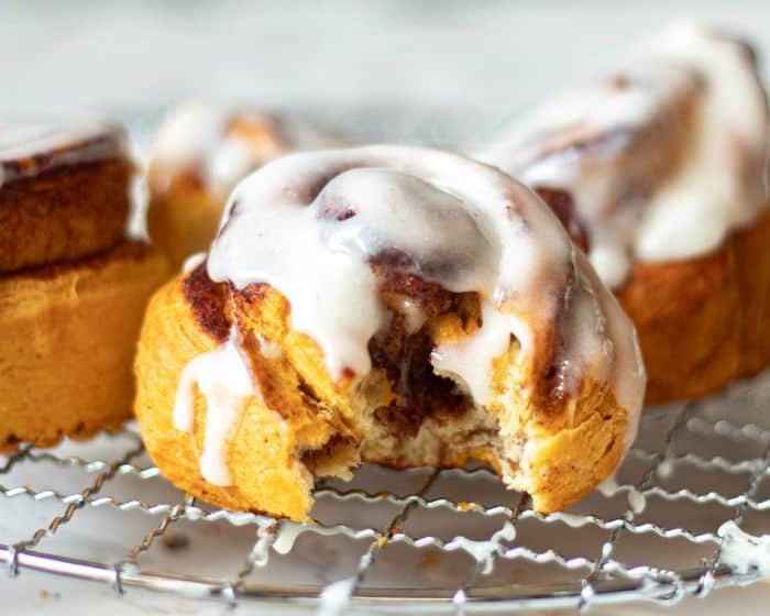 air fried cinnamon rolls