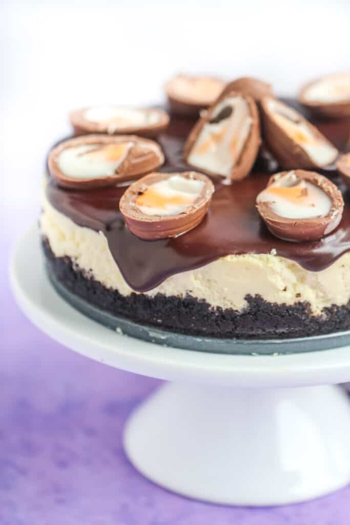 creme egg cheesecake made in the Instant Pot