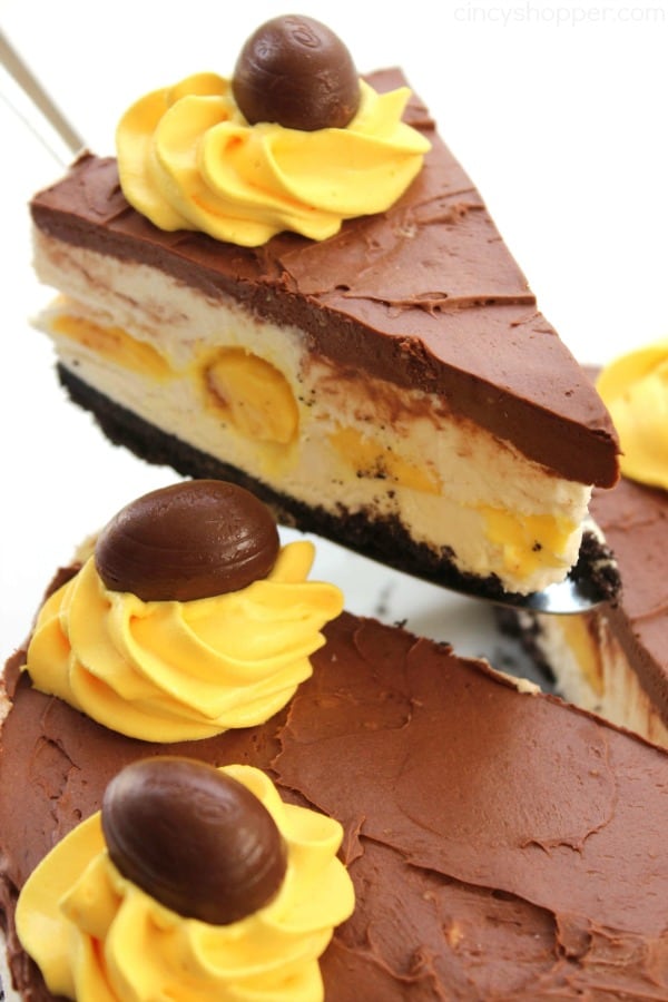 No Bake Cadbury Egg Cheesecake slice