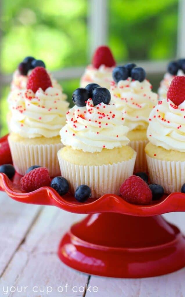 lemon cupcakes for Memorial Day