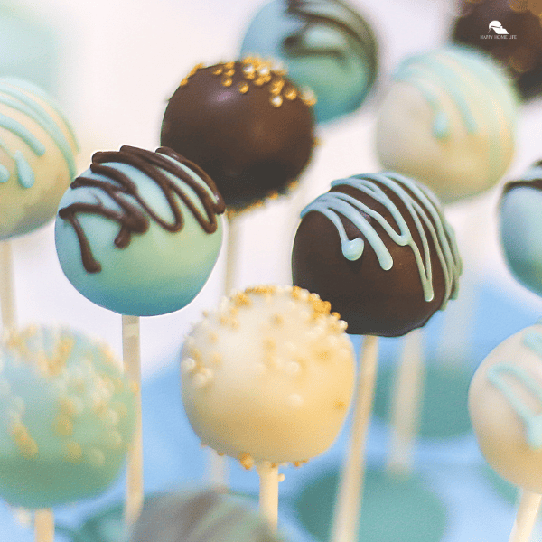 image of holiday cake pops