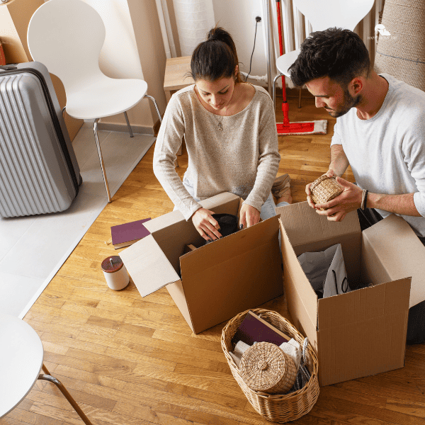 couple packing to move