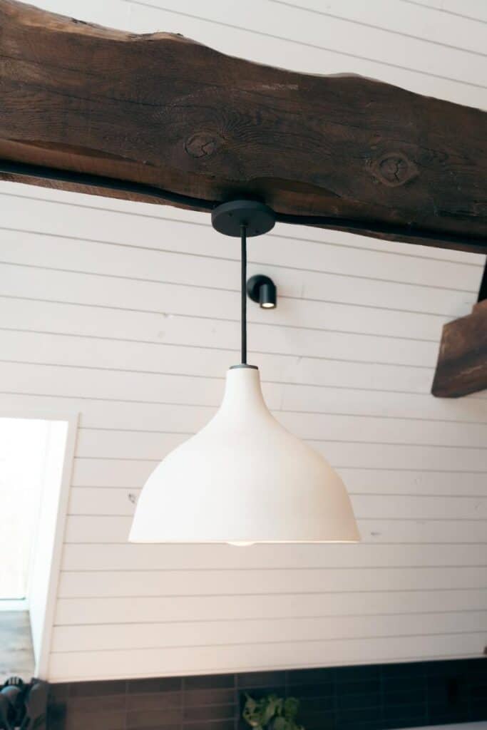 white pendant light