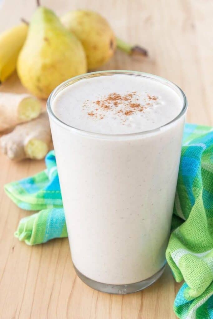 pear and ginger smoothie